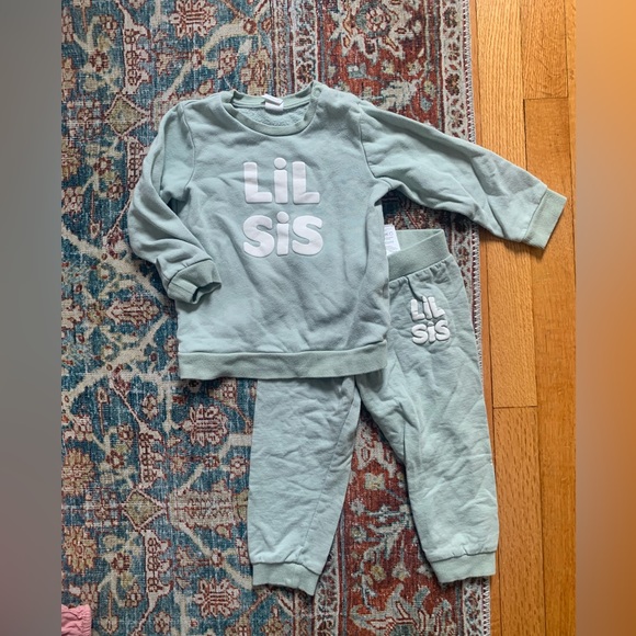 H&M Little Sister Toddler Sweatsuit Set in Light Green - Picture 2 of 5